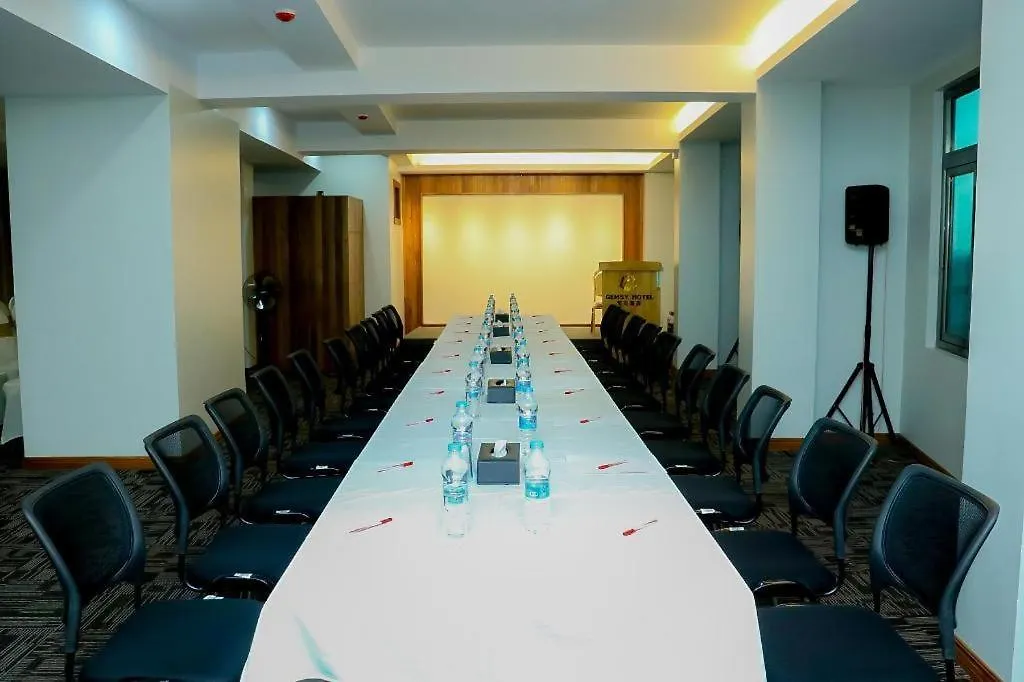 Gemsy Hotel Yangon