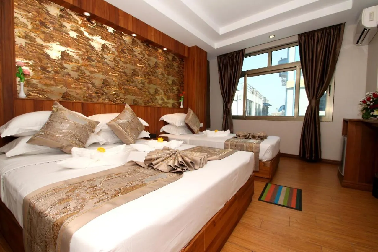 Gemsy Hotel Yangon