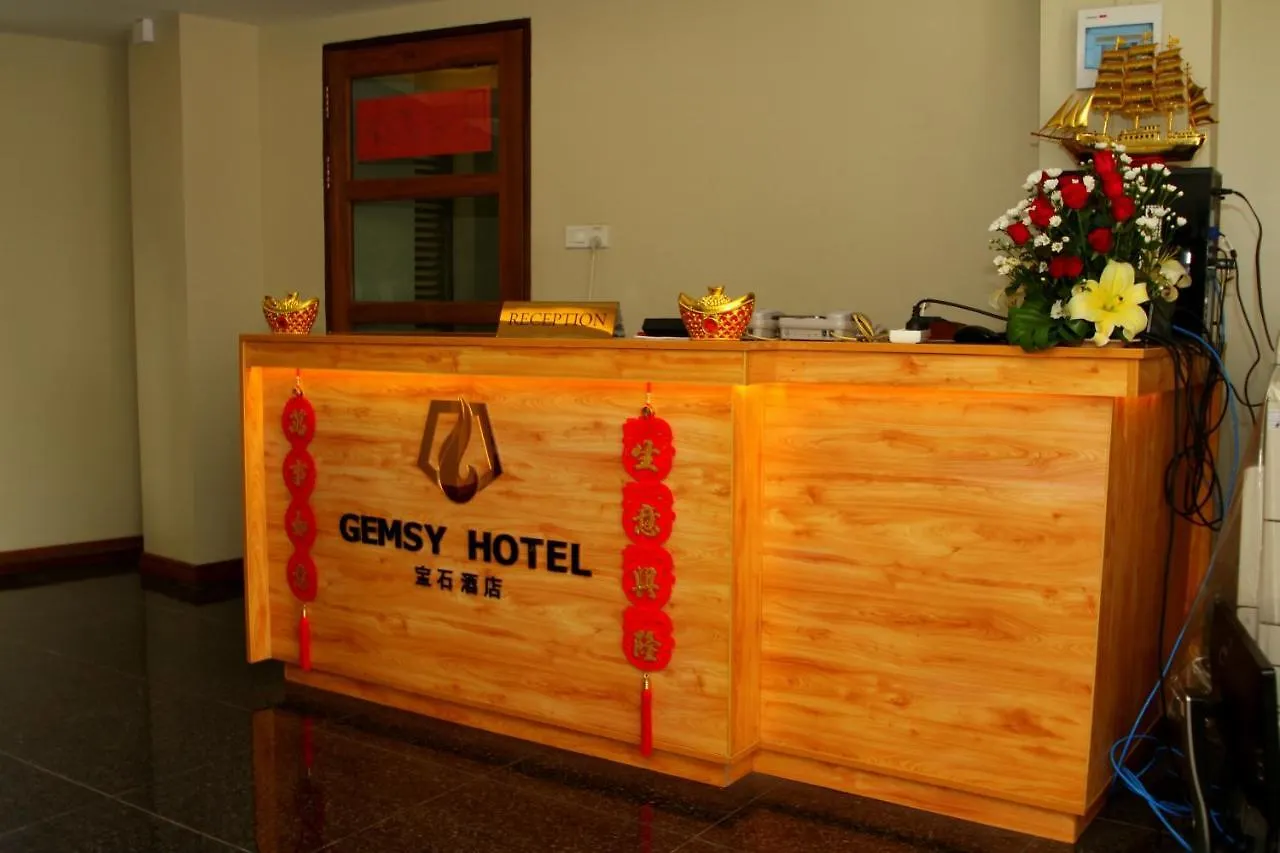 Gemsy Hotel Yangon