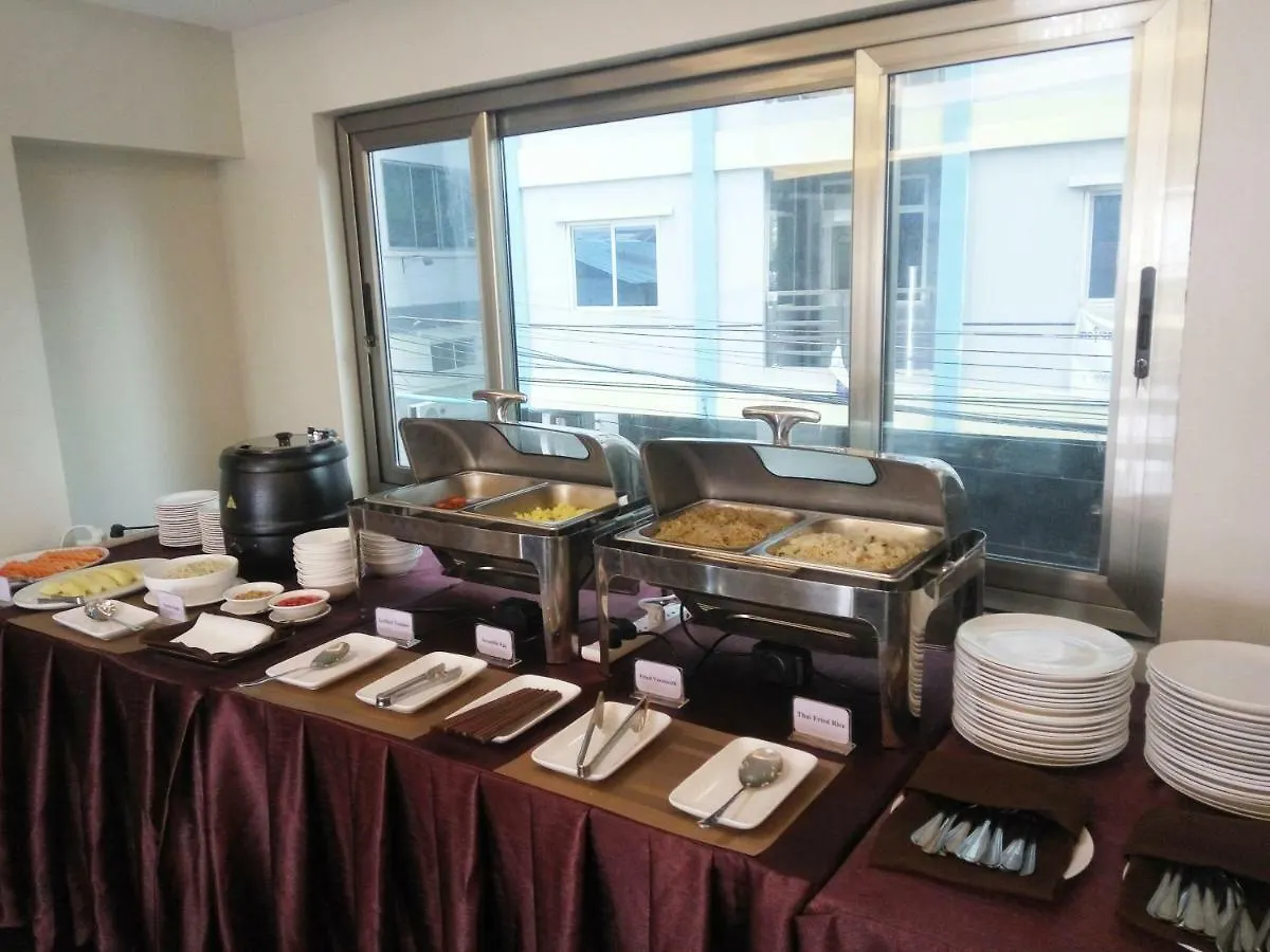 Gemsy Hotel Yangon