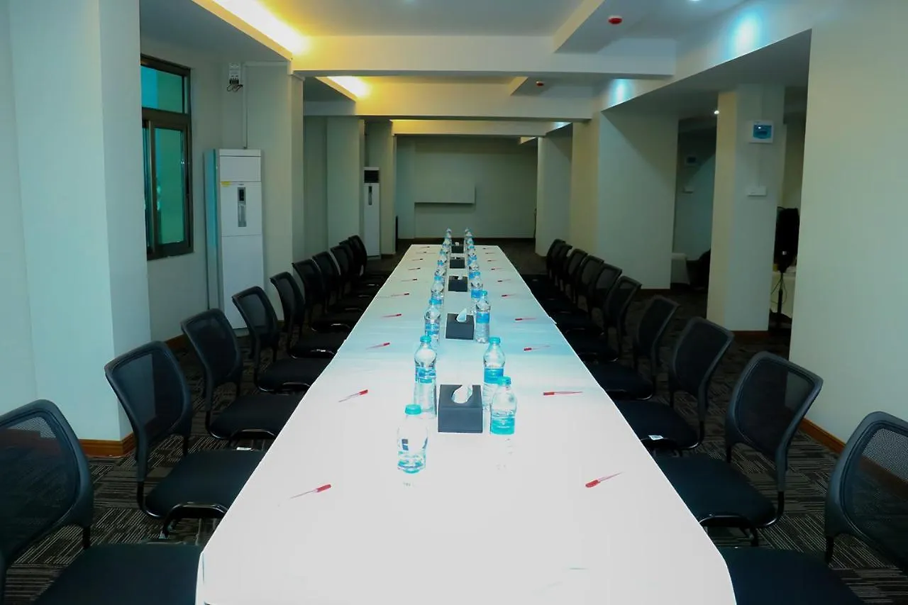 Gemsy Hotel Yangon