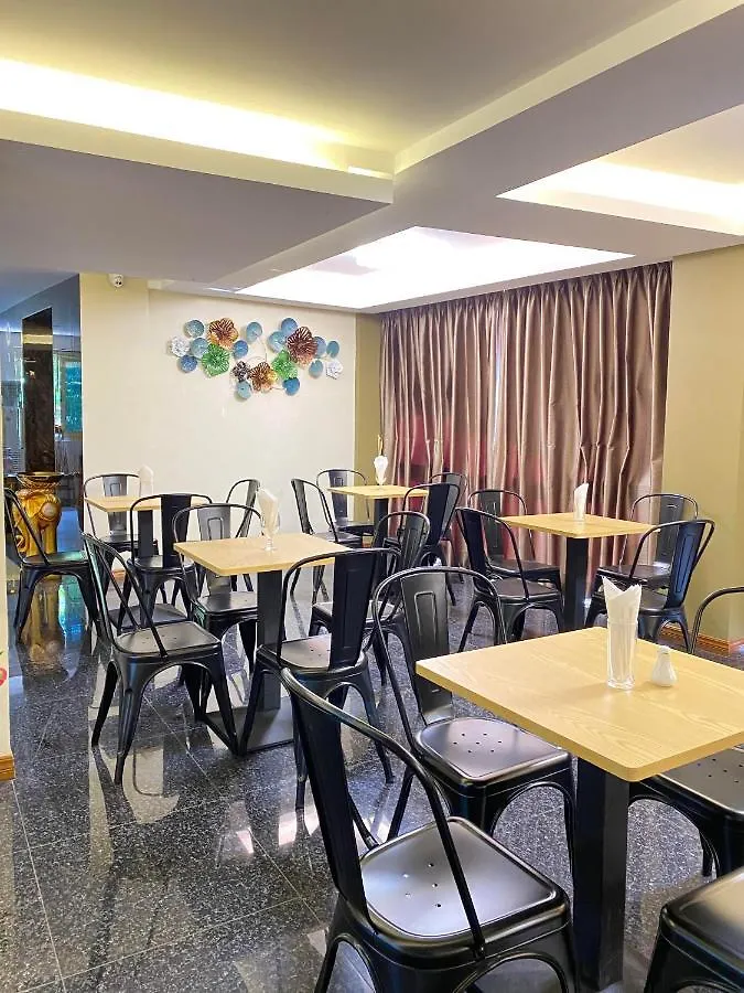 Gemsy Hotel Yangon