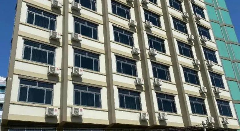 Gemsy Hotel Yangon